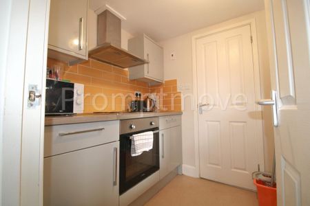 Studio to rent - Photo 4