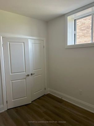 Detached Home For Lease | N9247650 - Photo 1