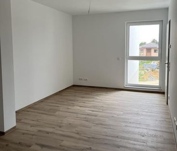 Liebevoll und modern sanierte Wohnung im Erstbezug! Balkon, Fußbode... - Foto 1