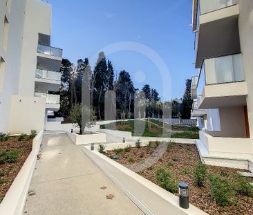Location Appartement 3 pièces 65m² SETE 34200 - Photo 5
