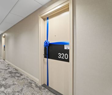 For Lease - 3250 Carding Mill Trail Unit# 320, Oakville, Ontario - Photo 1