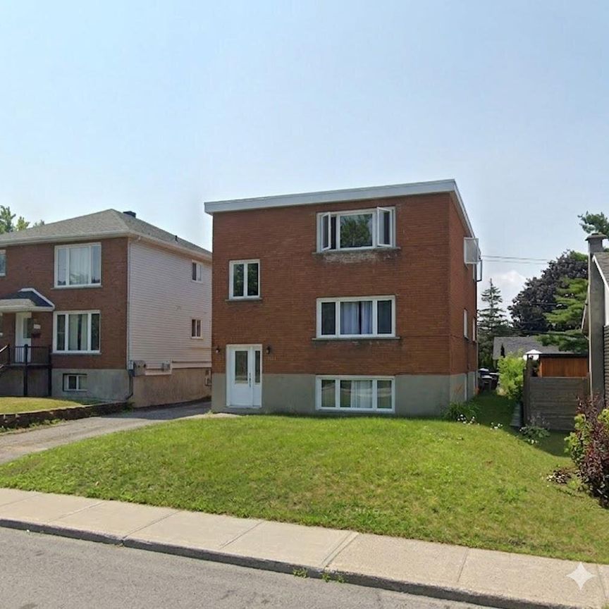 211-1 - 211 Rue Archambault, Hull - Photo 1
