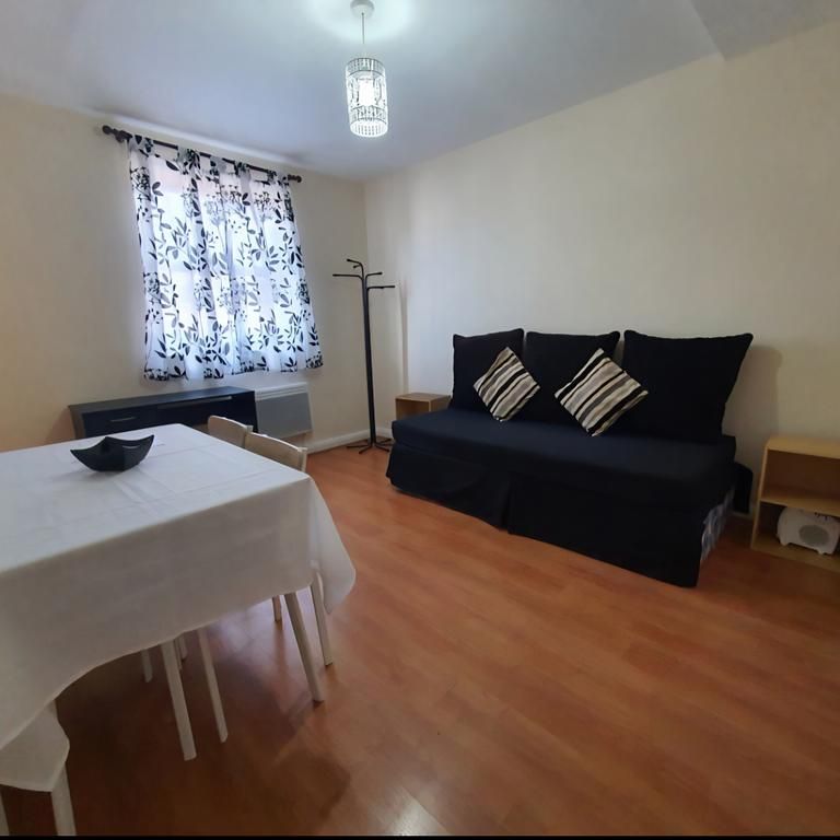 1 bedroom apartment to rent - Photo 1