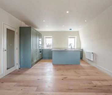 3 bedroom apartment to rent - Photo 5