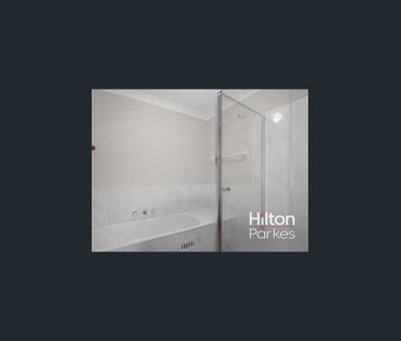 Charming 3-Bedroom duplex in Hassall Grove - Photo 4