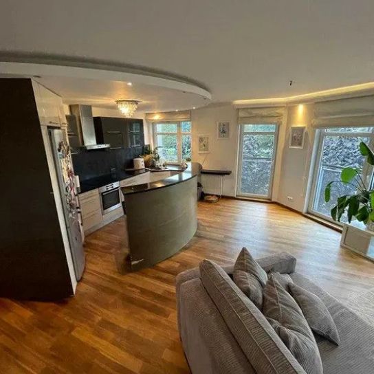 Przestronny apartament w sercu miasteczka Wilanów - Zdjęcie 1