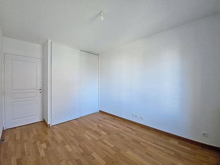Location appartement 4 pièces 84.79 m² à Bourg-en-Bresse (01000) - Photo 4