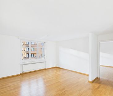 Sanierte Wohnung am pulsierendem Schaffhauserplatz - Photo 2