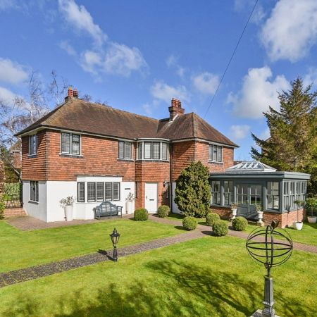 Hawksdown, Walmer, CT14 7PH, Deal - Photo 4