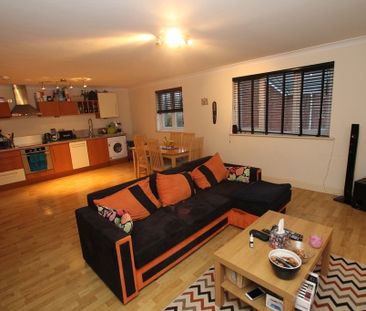 1 Bedroom APARTMENT, Chester - Photo 3