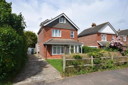 5 bedroom detached house to rent - Photo 4