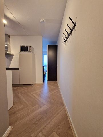 Te huur: Appartement Laakweg in Den Haag - Foto 2