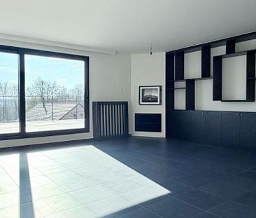 Appartement te huur in Mont-Saint-Guibert voor € 1.250 met 2 slaapk... - Photo 2