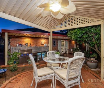 Stunning Family Home - Photo 1