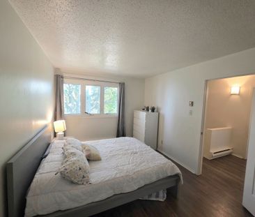 For Lease - 104 Salter Crescent, Kanata, Ontario - Photo 2