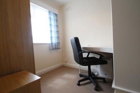 Greenhill Road, Leicester - Photo 2