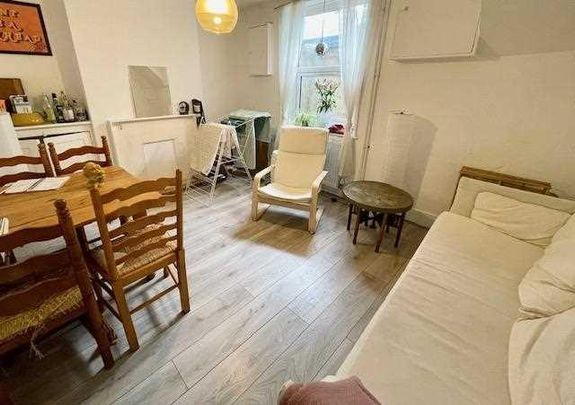 4 bedroom house share to rent - Photo 1