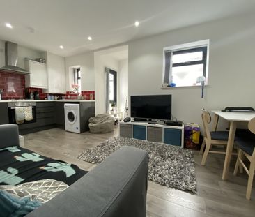 Park Place, Cathays Park - Photo 2