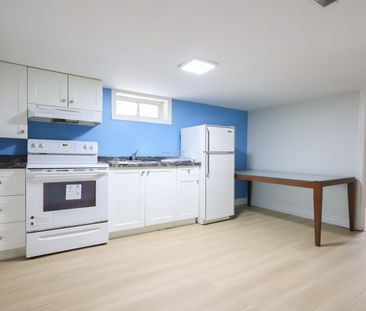 For Lease - 345 Glebemount Avenue Unit# Lower, Toronto, Ontario - Photo 3