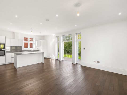 Ref: GF - Horsehill - Photo 1