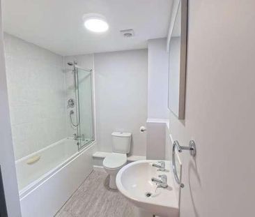 Macfarlane Chase, Weston-super-mare, BS23 - Photo 6