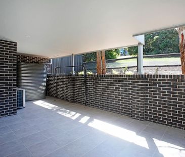 Stunning As New 3 Bedroom Townhouse - Photo 4