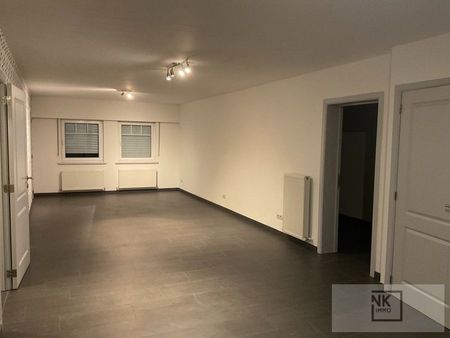 Zeer ruim duplex appartement op centrale ligging te Witgoor (Dessel) - Photo 5