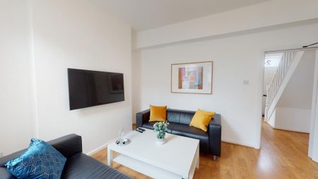 4 bedroom house to rent - Photo 3