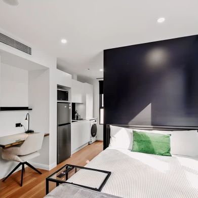 Premium Courtyard Single Studio - Photo 1