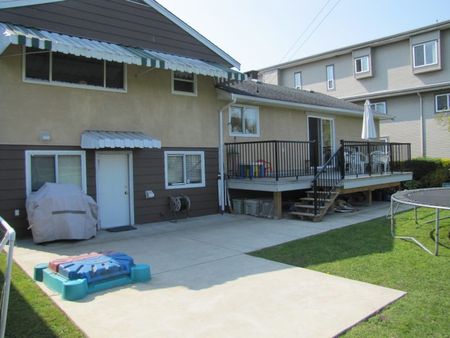$3,100 / Large detached home in beautiful Queensborough 3 BEDROOMS (V10) - Photo 5