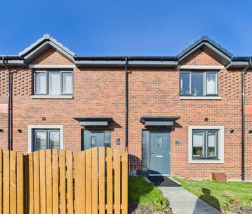 3 bedroom terraced house to rent - Photo 2