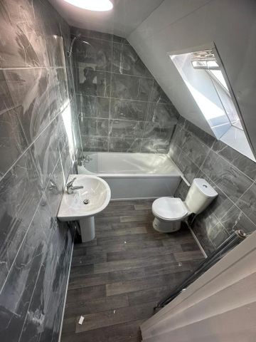 4 bedroom maisonette to rent - Photo 2