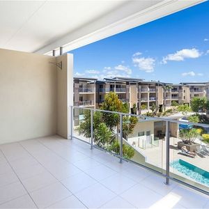 2 bedrooms, 2 bathrooms, 1 car space, 2 balconies, Air Con, Pool, BBQ, Park, Security, Public Transport - Photo 2