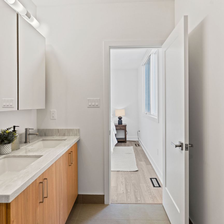 For Lease - 86 Kenwood Avenue Unit# Unit 5, Toronto, Ontario - Photo 1