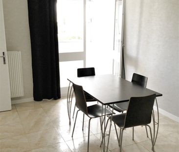 Location Appartement 1 pièce 24m² ST LO 50000 - Photo 1