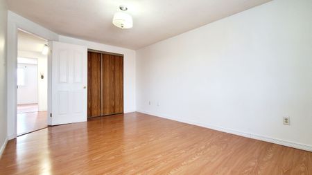 For Lease - 6 Cottsmore Crescent, Markham, Ontario - Photo 4