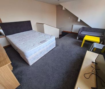 3 bedroom house to rent - Photo 2