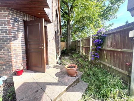 Park Way, Maidstone, Kent - Photo 4