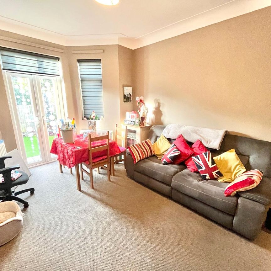 St. Helens Road, Westcliff-on-Sea, Essex, SS0 7LB - Photo 1