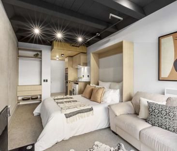 Welcome to apartment 105A in Vedado Apartments. - Photo 1