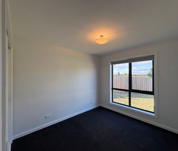 Enjoy the easy lifestyle, living here - Photo 6