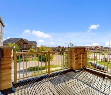 For Lease - 54 Chesterwood Crescent, Brampton, Ontario - Photo 6