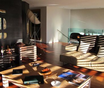 SPLENDIDE APPARTEMENT DE 4 PIECES AVEC VUE PANORAMIQUE A LUTRY - Photo 2