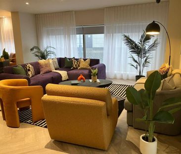 1 bedroom in a flat share to rent - Photo 2