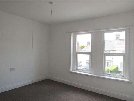 King Edward Street, Scunthorpe, DN16 - Photo 3