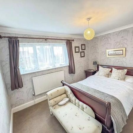 1 Bed Flat, Buccleuch St, EH8 - Photo 3