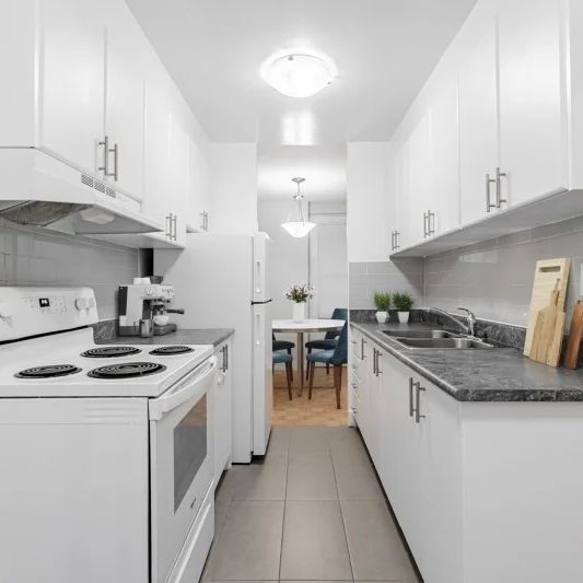 707 & 711 Finch Avenue West - Photo 1