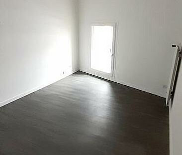 COURS APPARTEMENT T2 - Photo 3