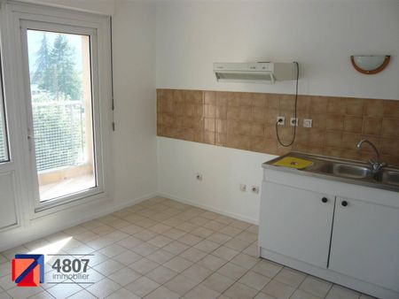 Location appartement rénové 2 pièces 57.6 m² à Marignier (74970) 5 - Photo 5