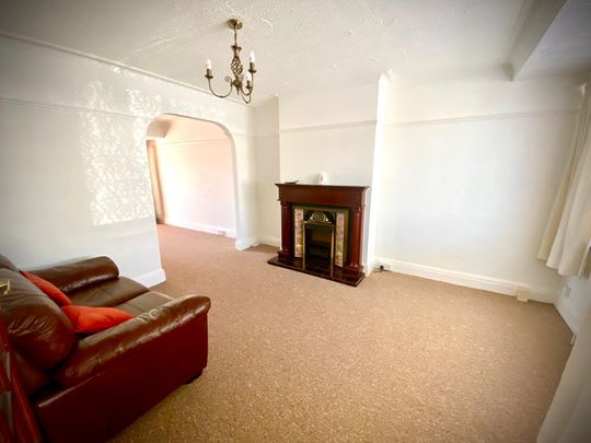 Whittington Avenue, Hayes - Photo 1